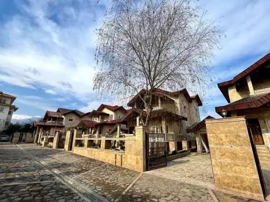 ورودی اقامتگاه