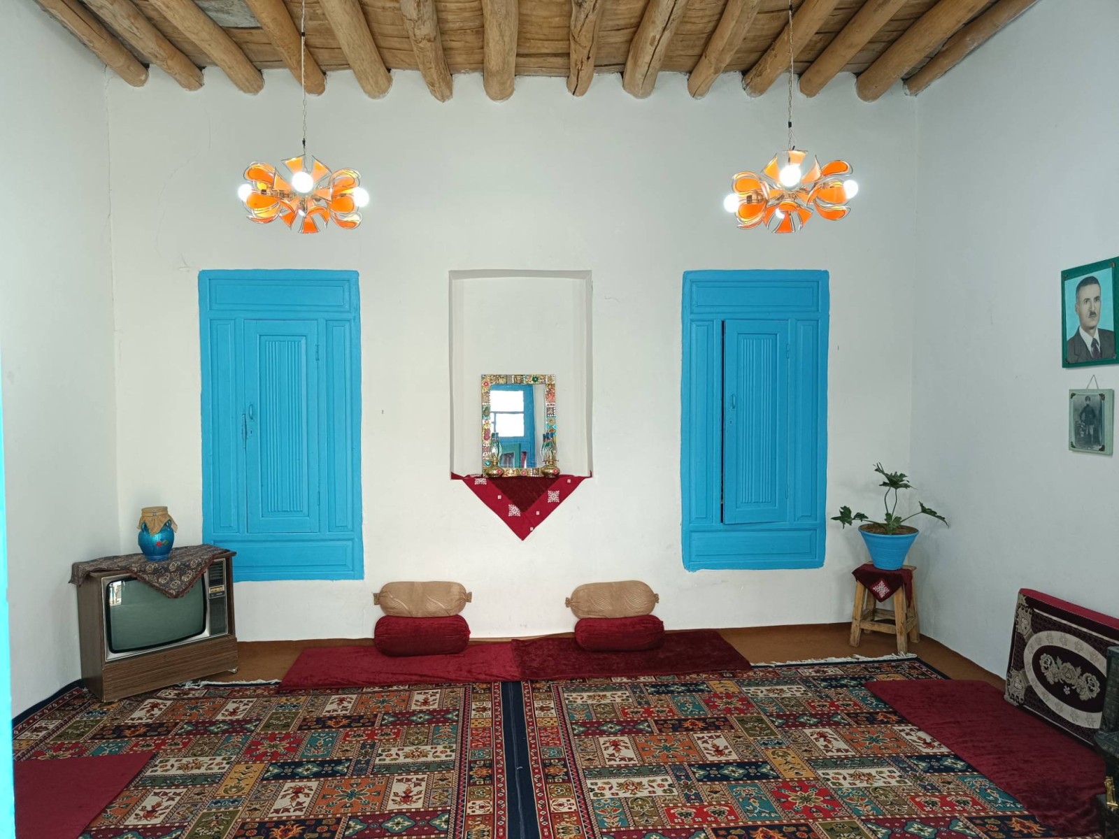 جواهر خانه دوستی