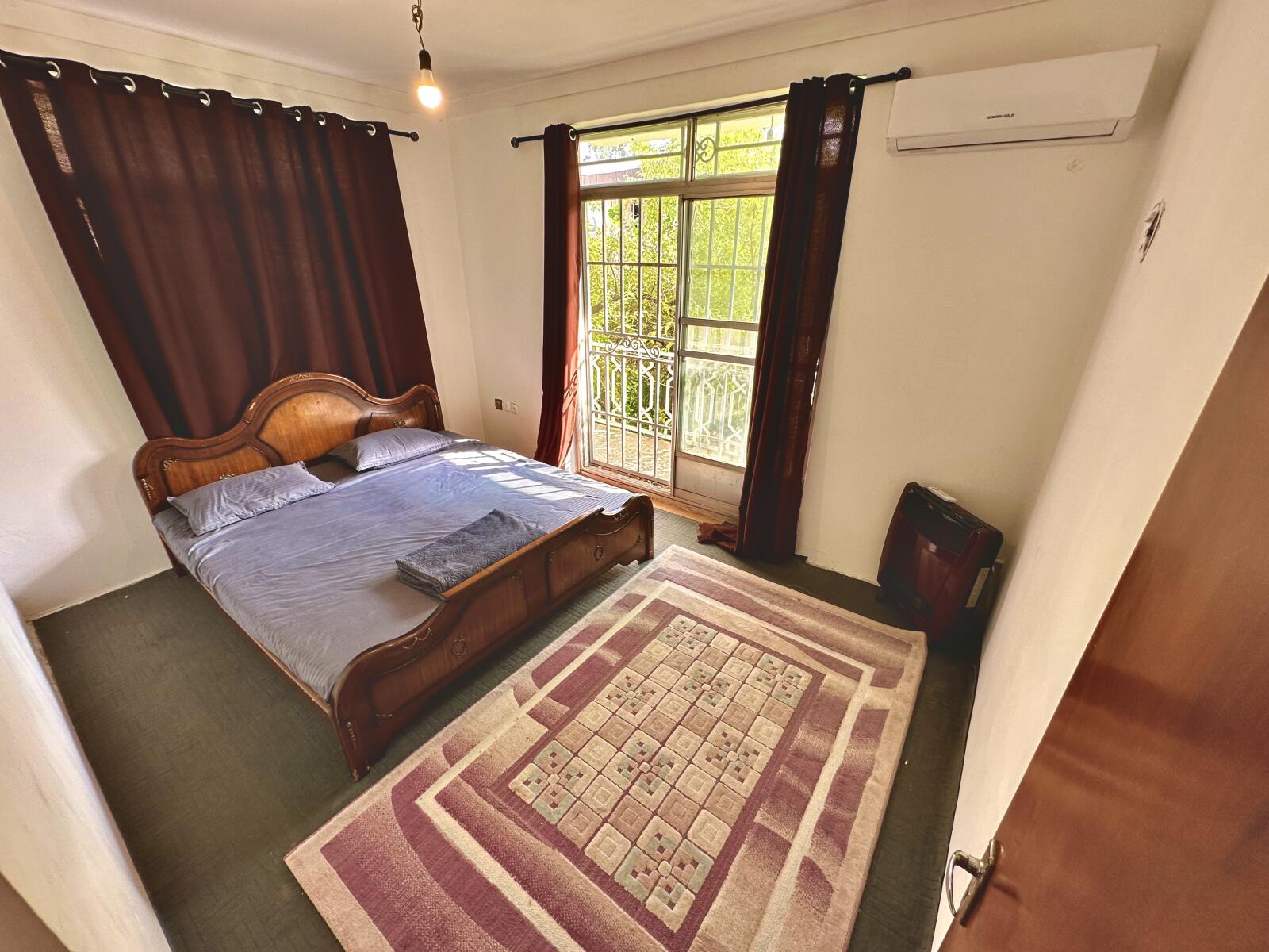 اتاق‌خواب 1