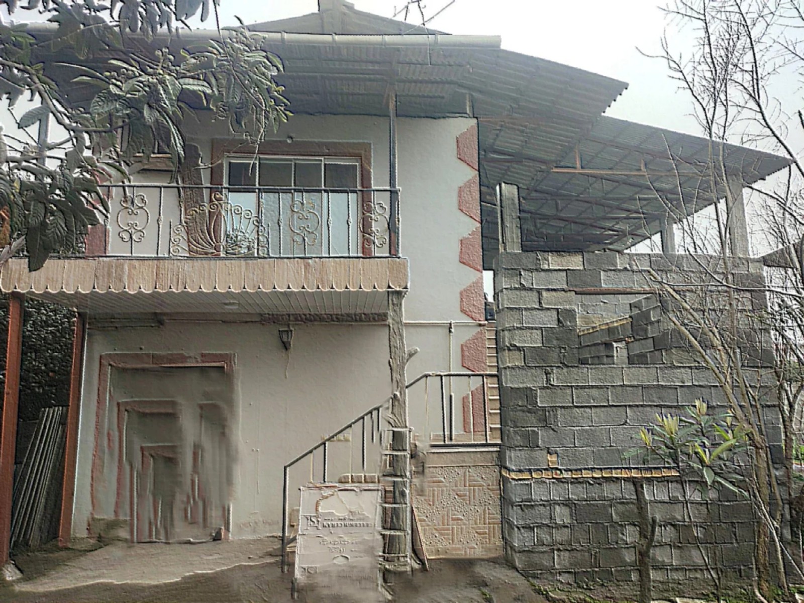 نمای بیرونی ساختمان