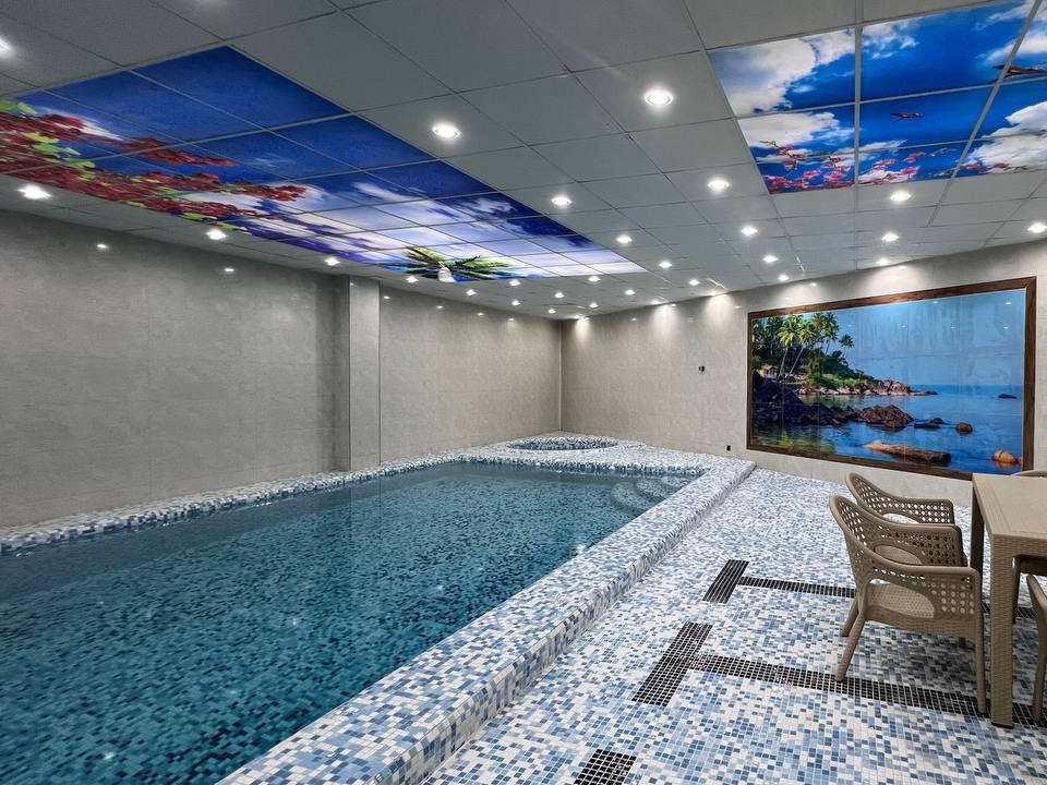 استخر استخر