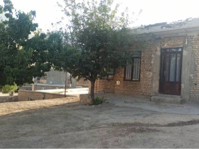 ویلا دوخوابه با منظره‌ی کوهستانی