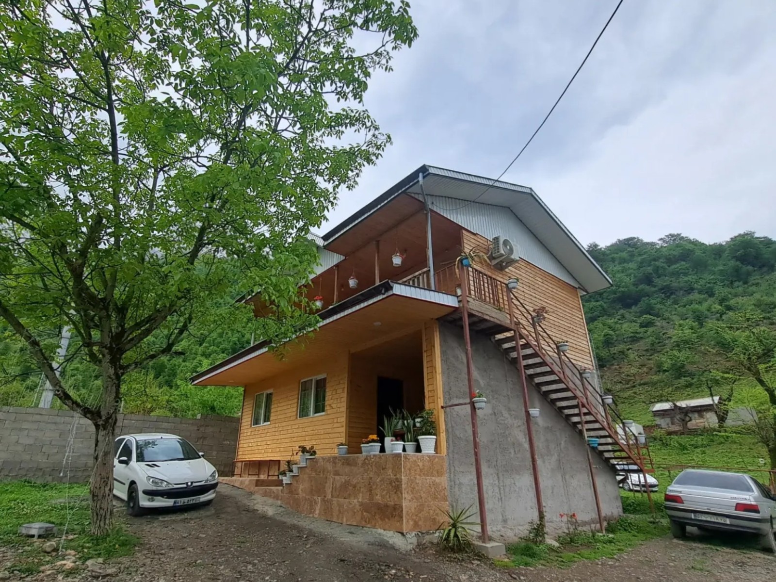 نمای بیرونی ساختمان نمای بیرونی ساختمان