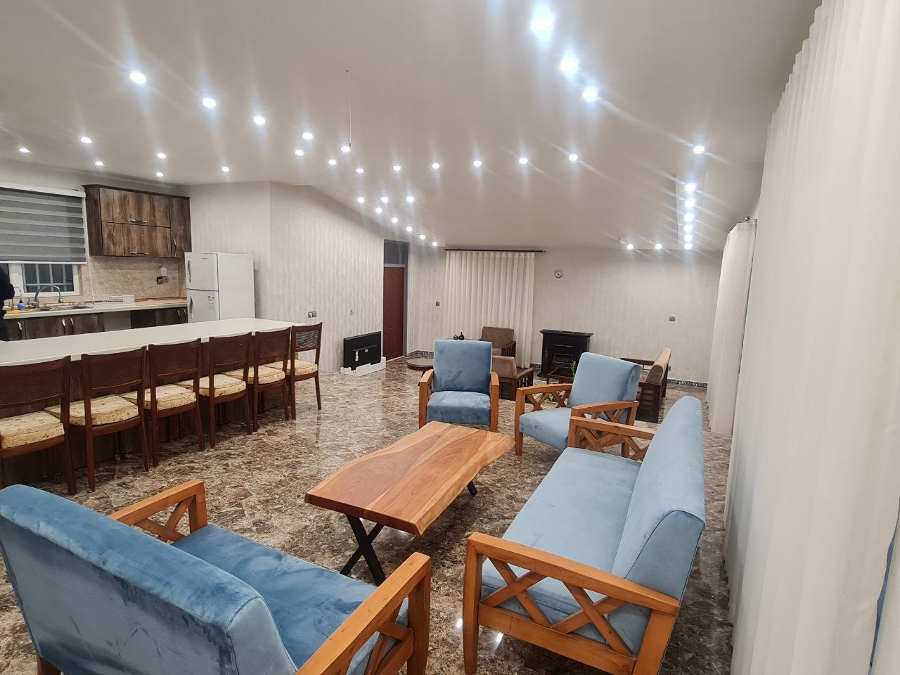 اتاق پذیرایی