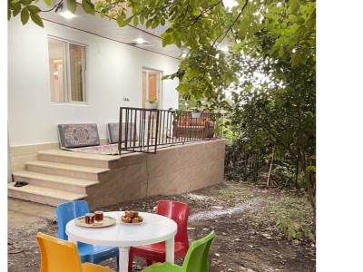 ویلا حیاط دار  دربست با ایوان و ویو بسیار زیبا