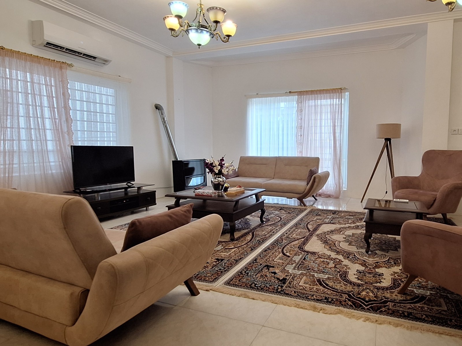 اتاق پذیرایی
