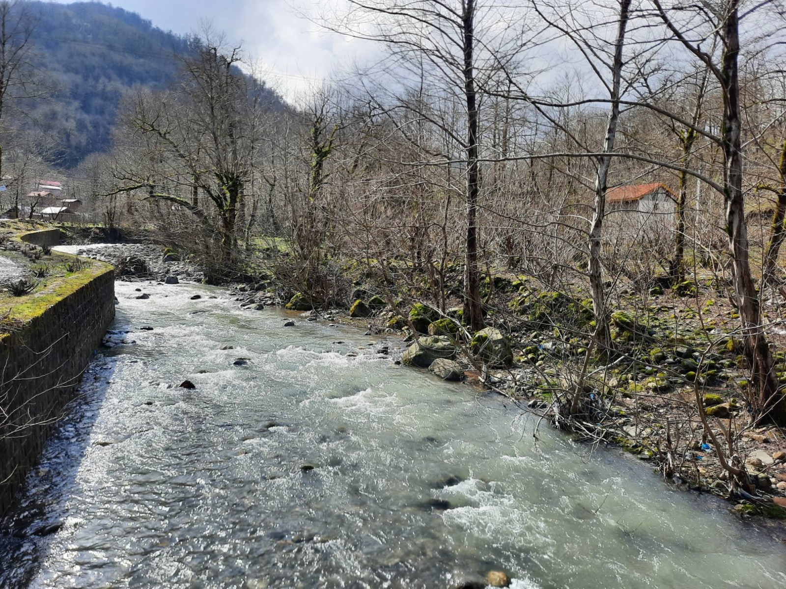 نمای بیرونی ساختمان