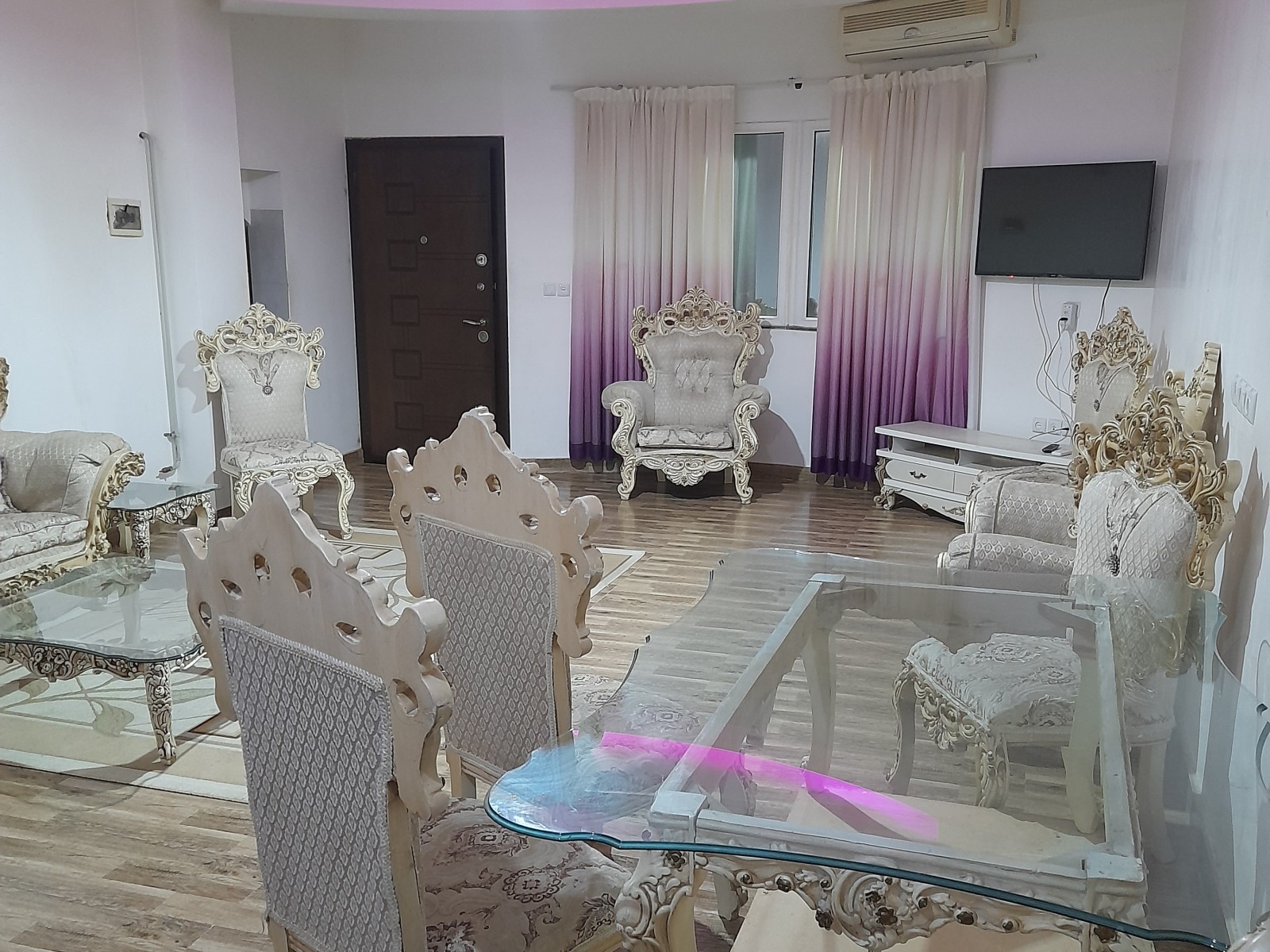 اتاق پذیرایی