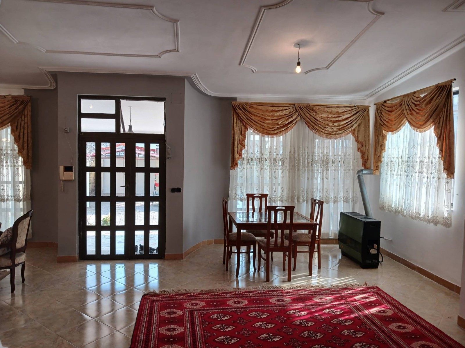 اتاق پذیرایی