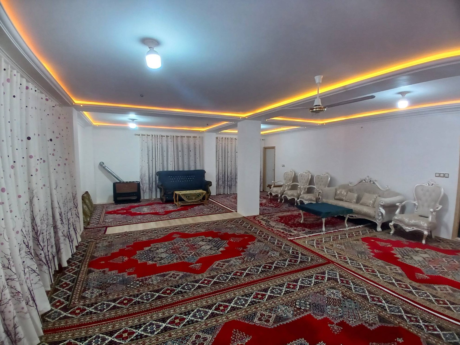 اتاق پذیرایی