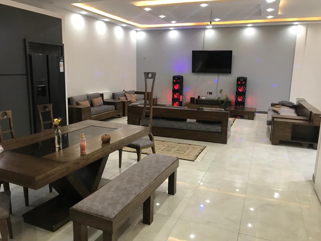 اتاق پذیرایی