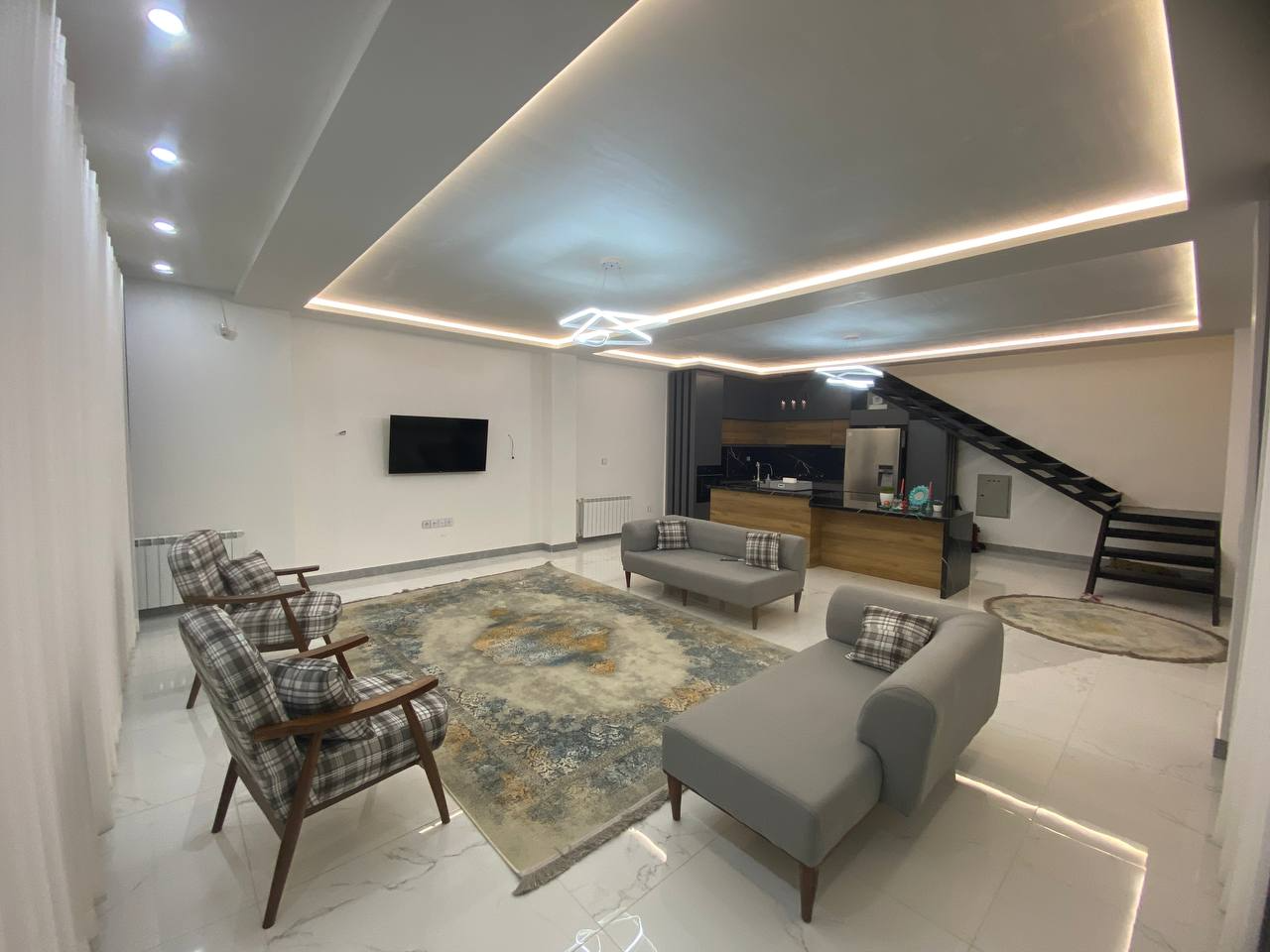 اتاق پذیرایی 60 متر پذیرایی و نشیمن