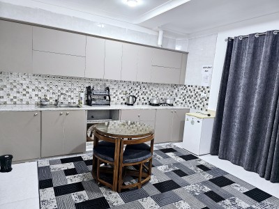 آپارتمان یکخواب نزدیک ساحل