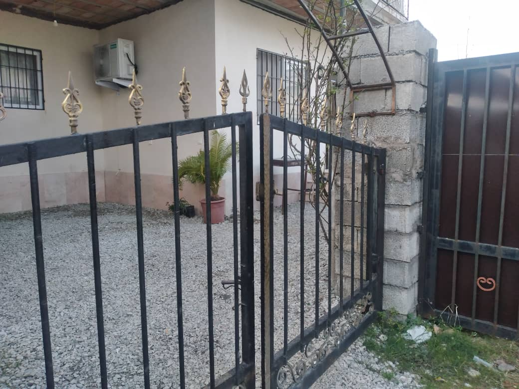 ورودی اقامتگاه