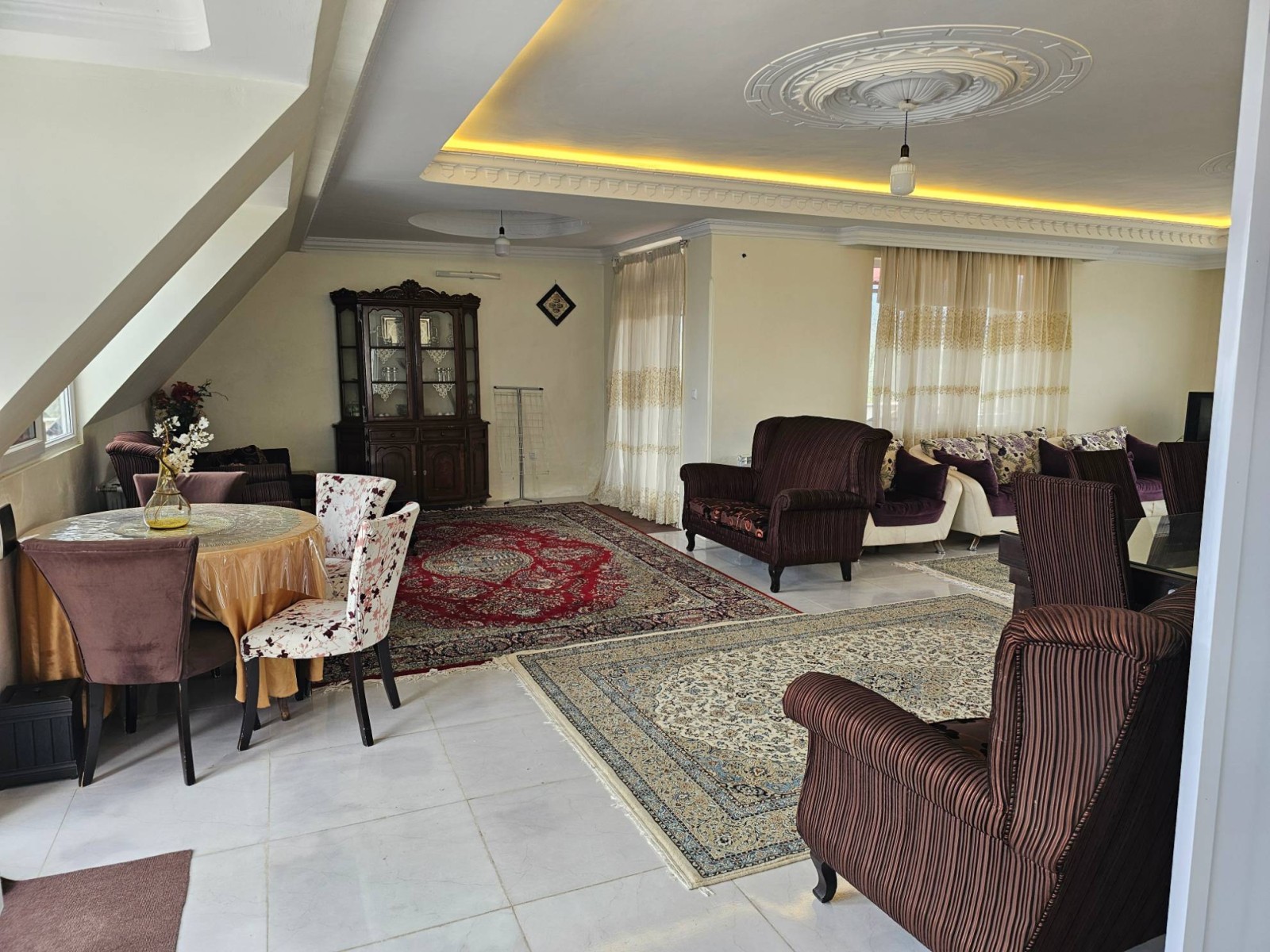 اتاق پذیرایی اتاق پذیرایی