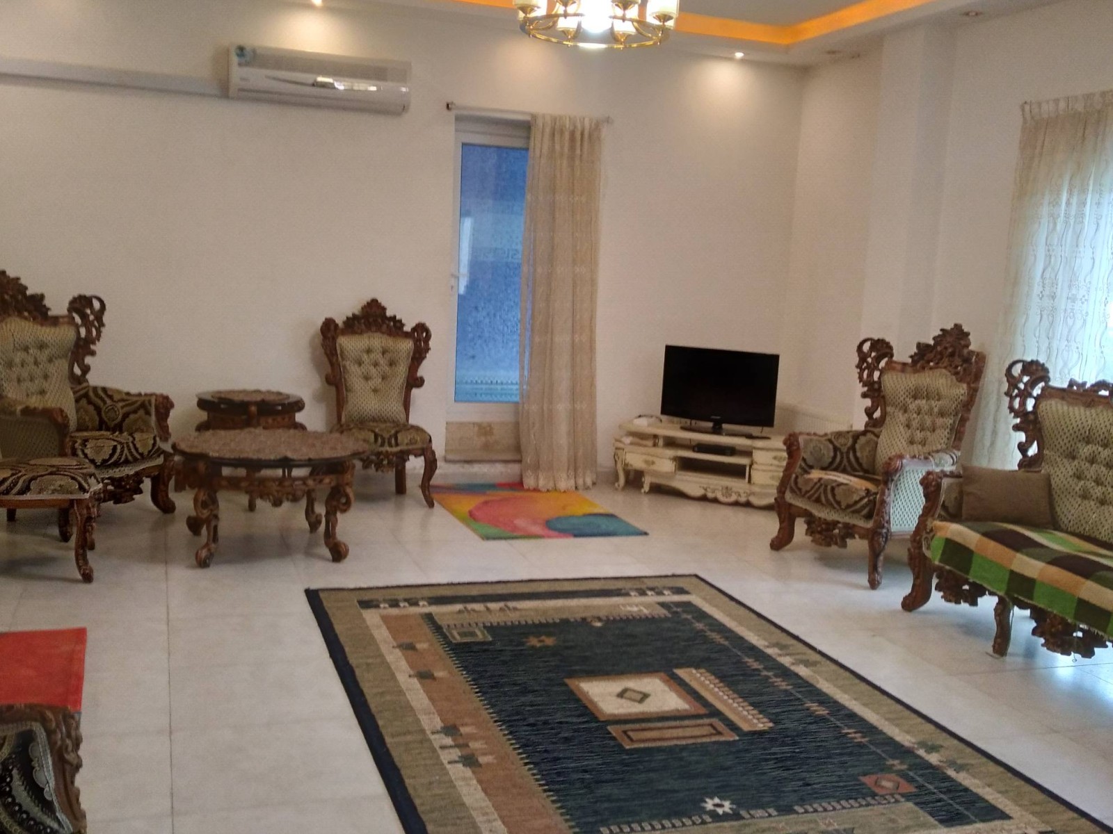 اتاق پذیرایی