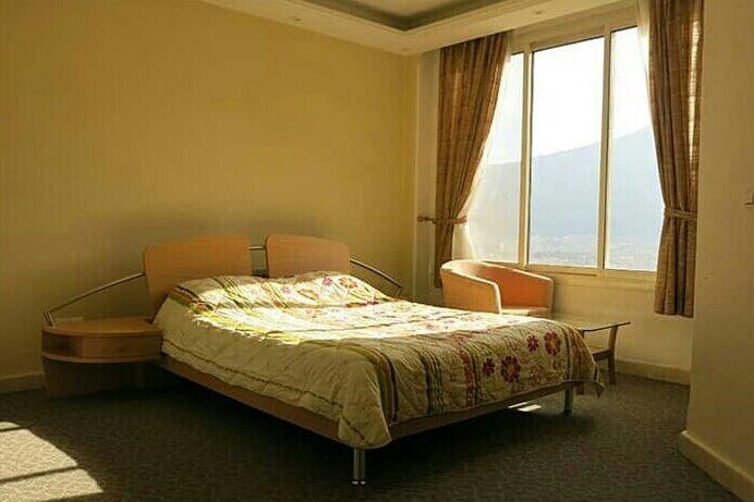 طبقه منفی یک
