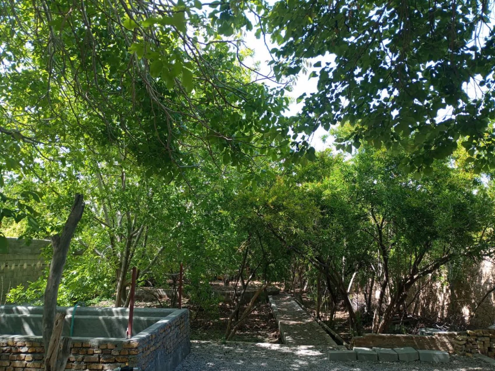 نمای بیرونی ساختمان