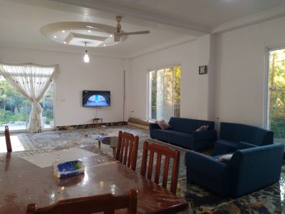 ویلای فلت روستایی با منظره باغ و زمین کشاورزی ویلای فلت روستایی با منظره باغ و زمین کشاورزی