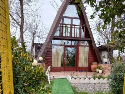 کلبه سوئیسی یک خوابه رشت