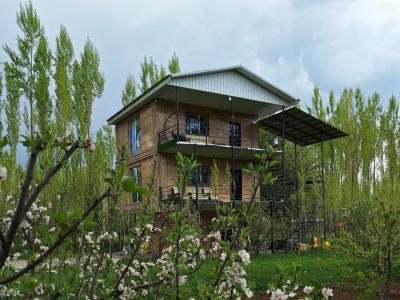 باغ ویلای بسیار زیبا و تمیز