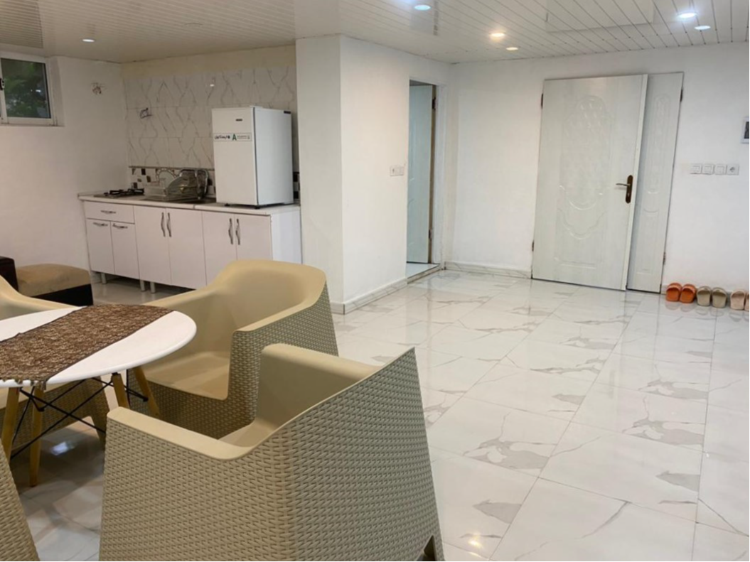 فضای طبقه همکف