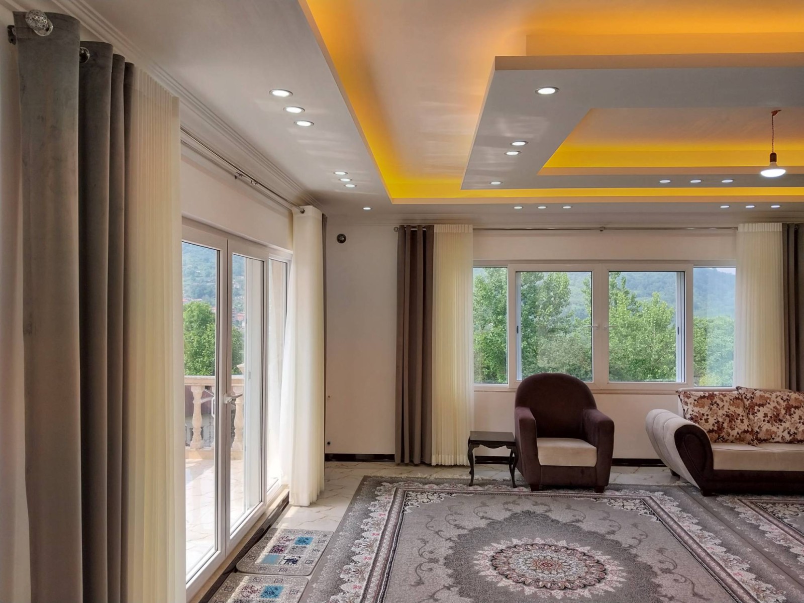 اتاق پذیرایی