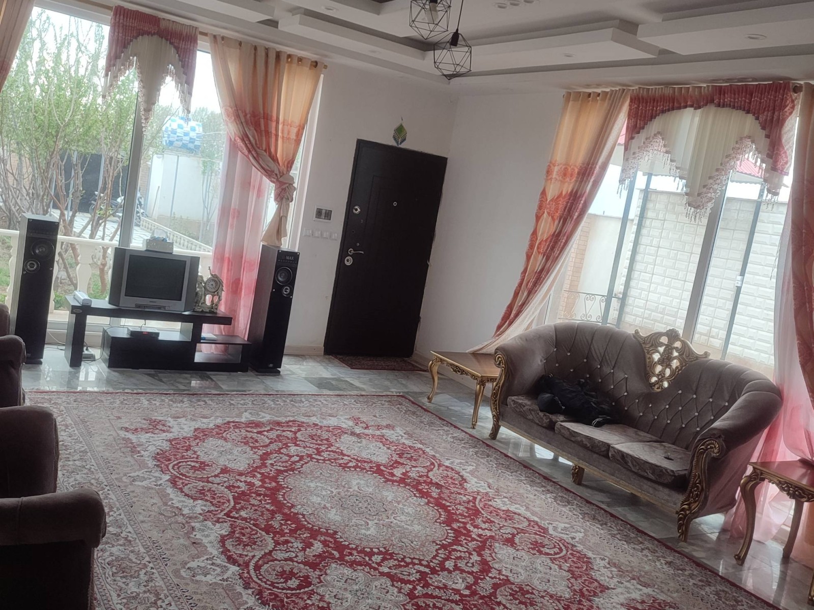 اتاق پذیرایی