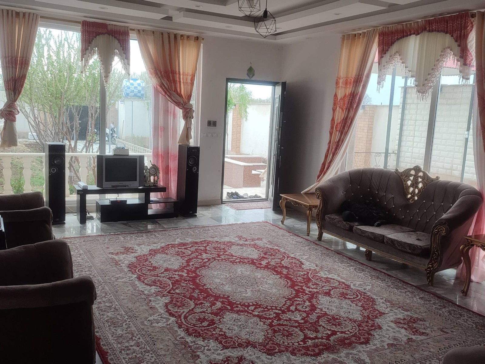 اتاق پذیرایی
