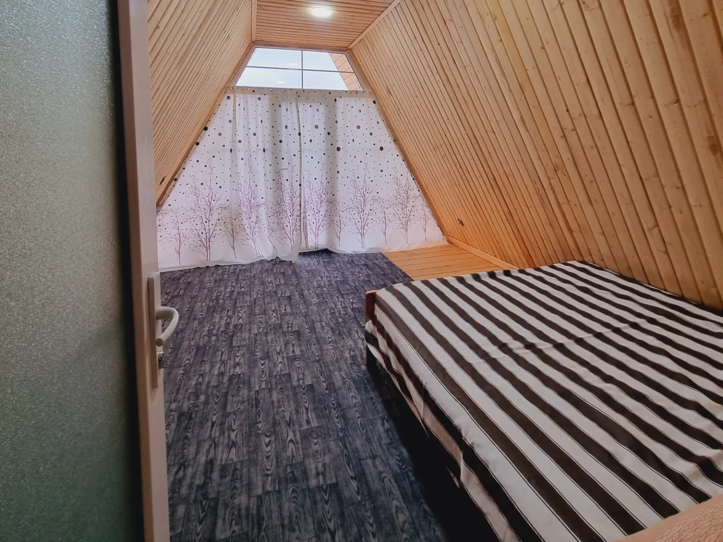 اتاق خواب ۱