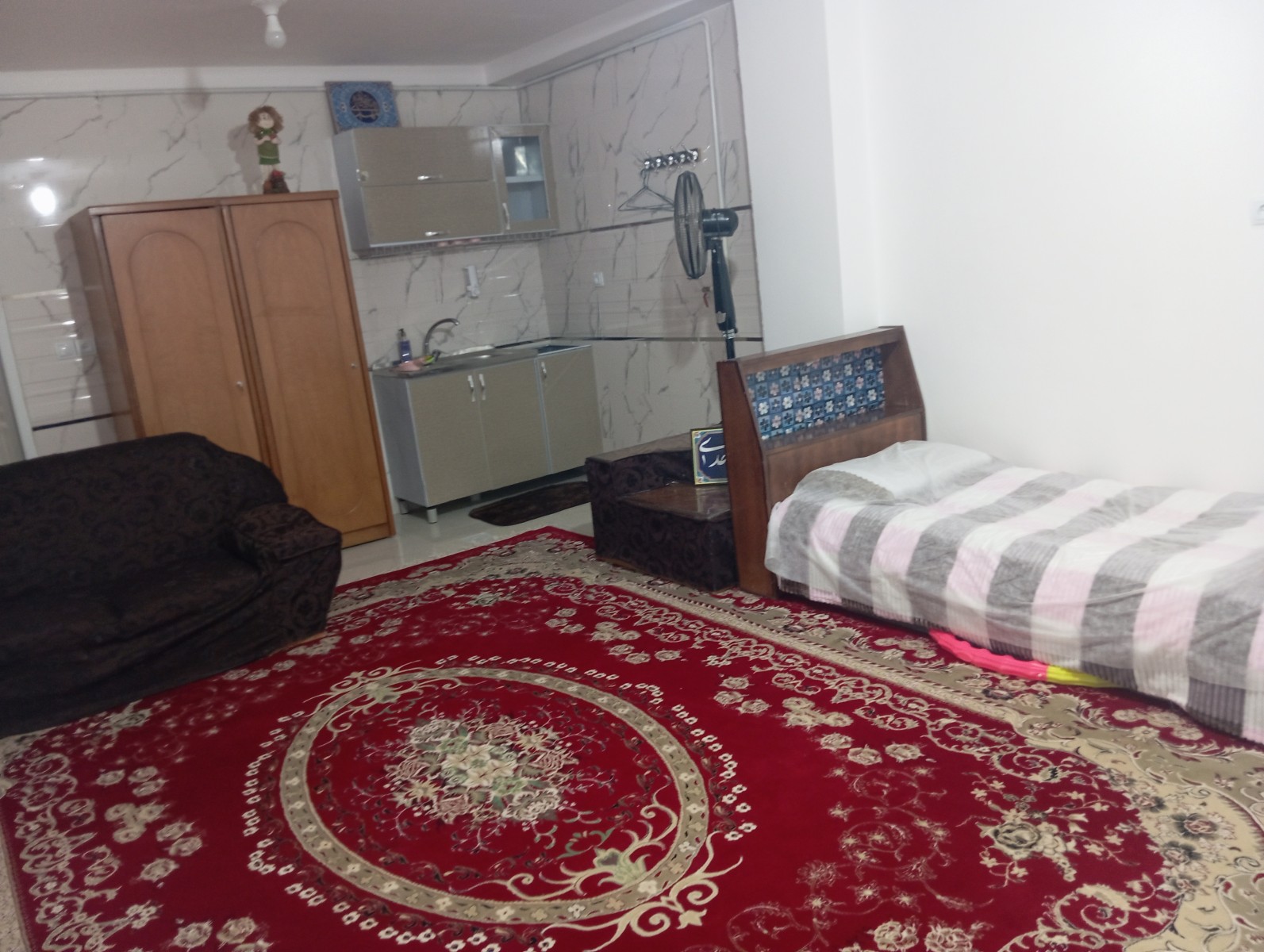 سرای اوحدی،مستر