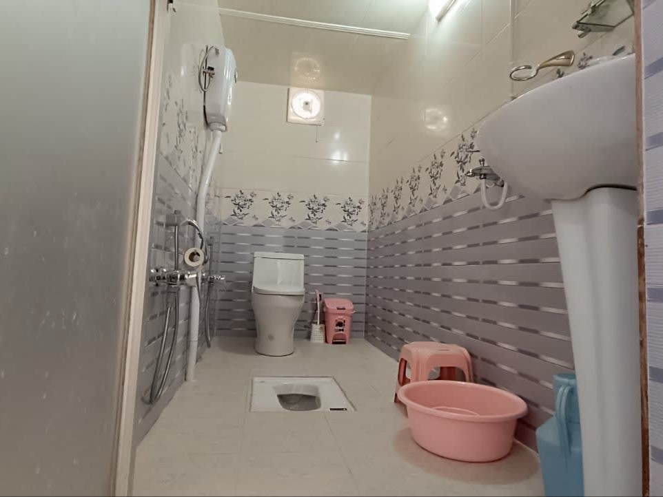 سرویس و حمام سرویس و حمام