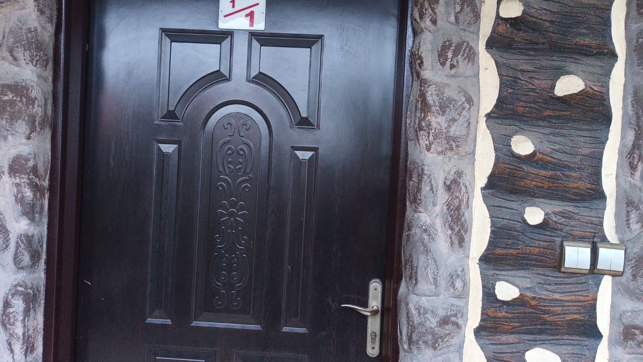 درب ورودی واحد درب ورودی واحد