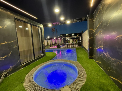 ویلا دو خوابه استخردار آبگرم با جکوزی ویلا دو خوابه استخردار آبگرم با جکوزی