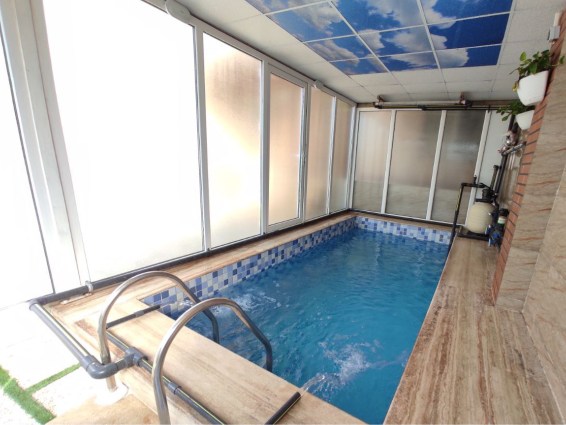 استخر استخر