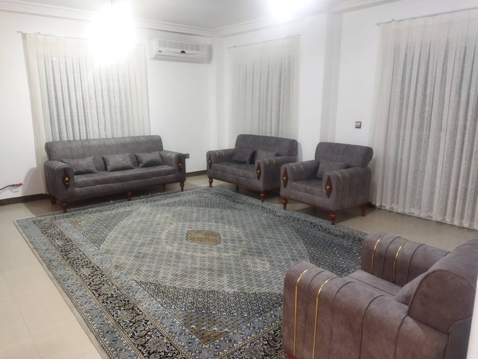 اتاق پذیرایی