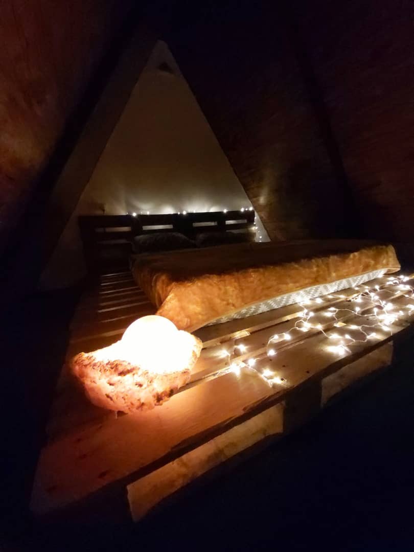 اتاقخوابزیر شیروانی اتاقخوابزیر شیروانی