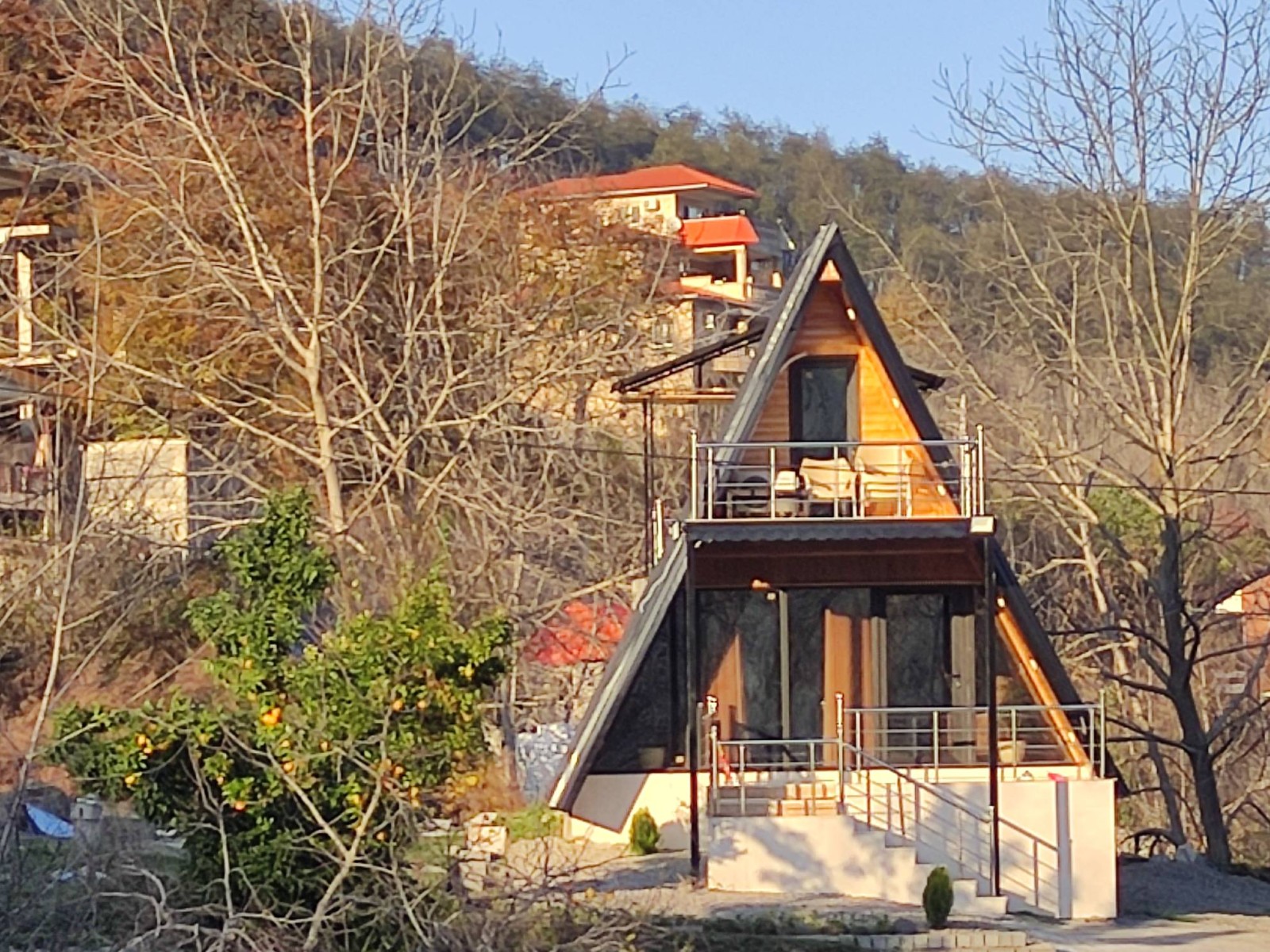 نمای بیرونی ساختمان