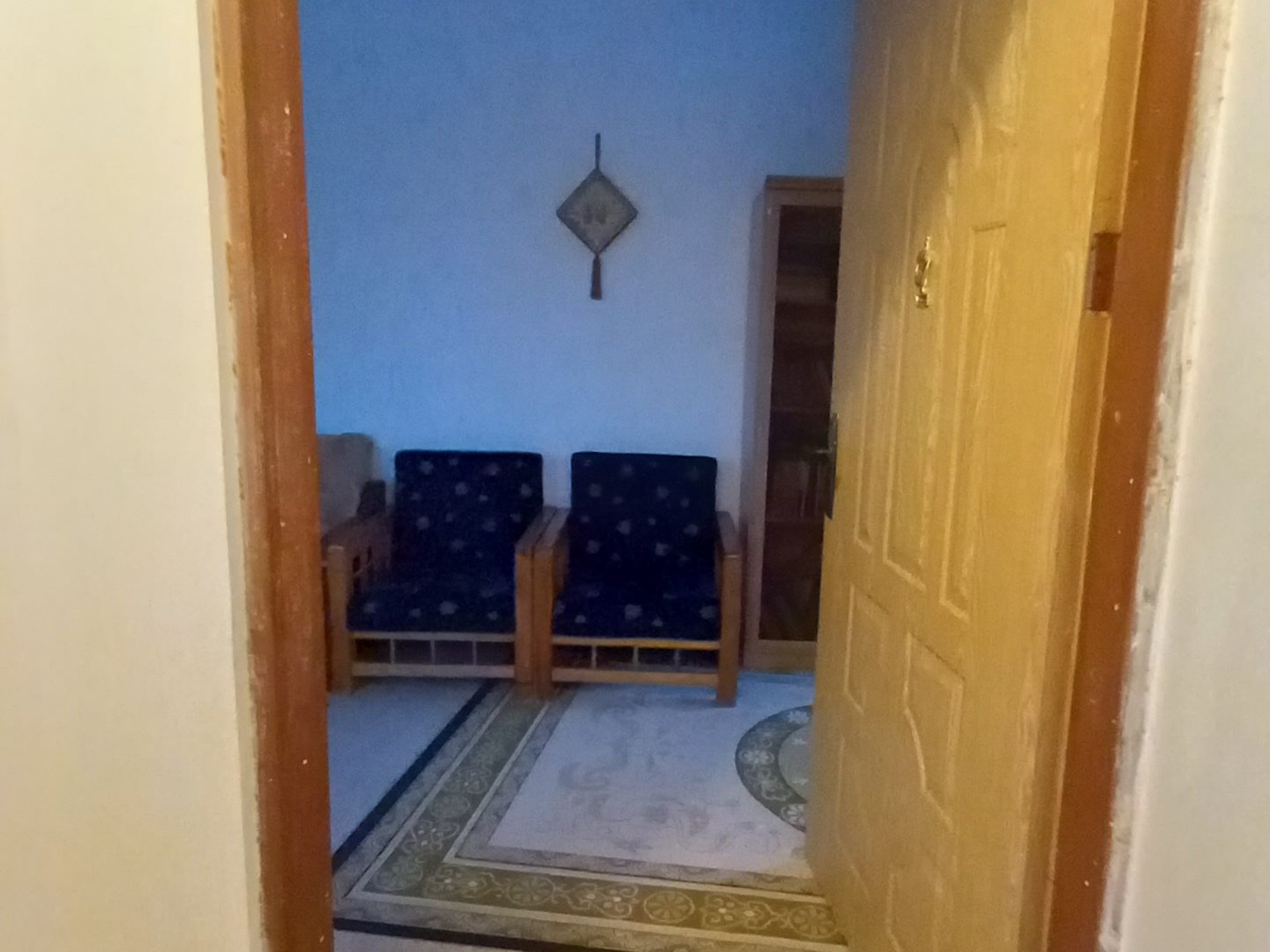 نمای ورودی اطاق خواب و نشیمن