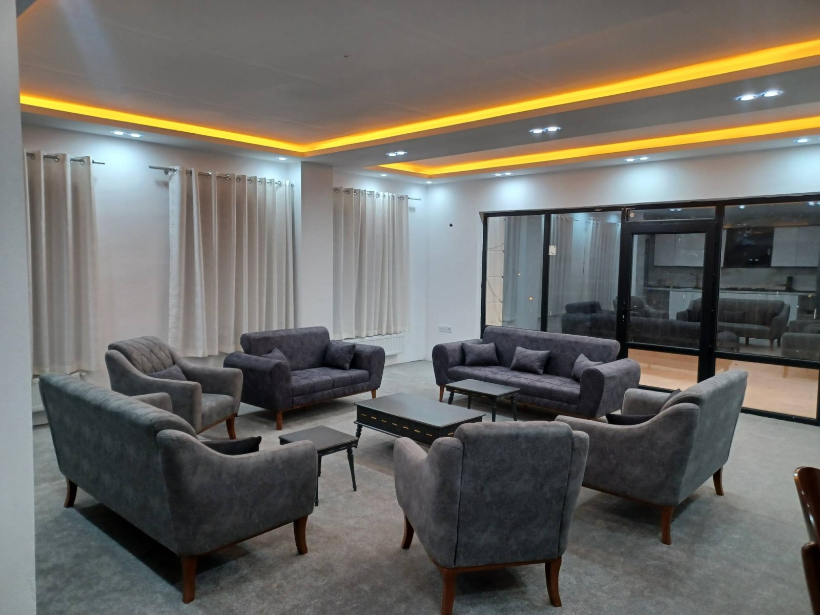 اتاق پذیرایی