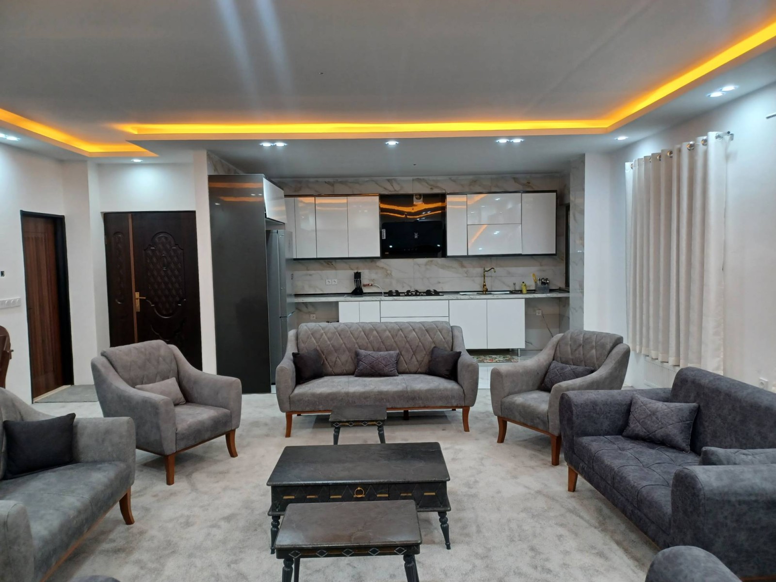 اتاق پذیرایی