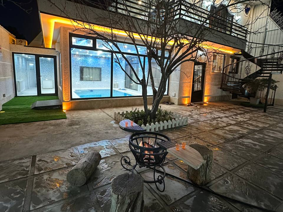 نمای بیرونی ساختمان