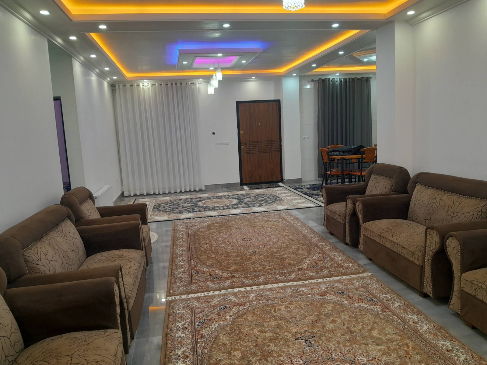 اتاق پذیرایی