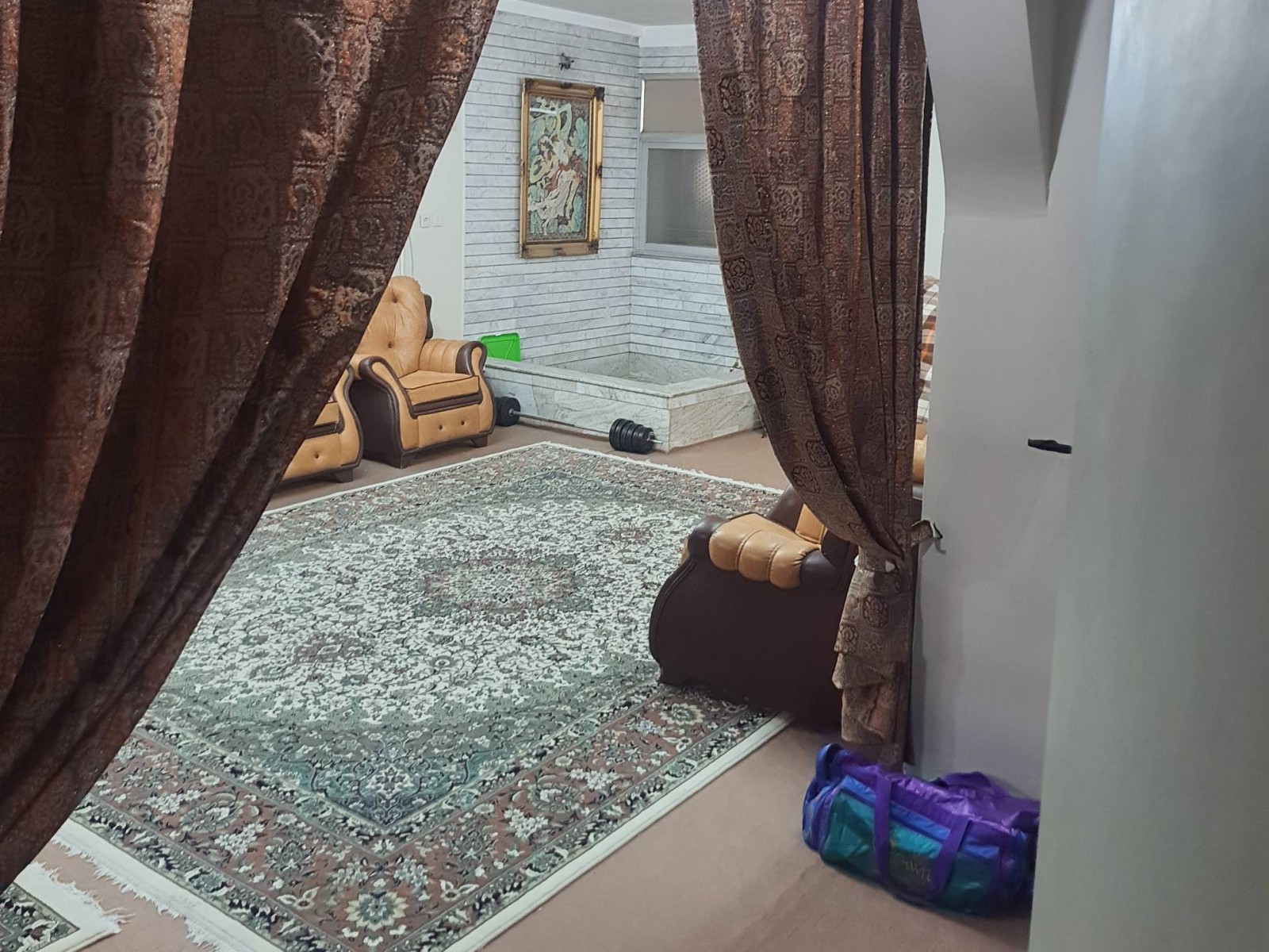 ورودی سالن و پاسیو ورودی سالن و پاسیو