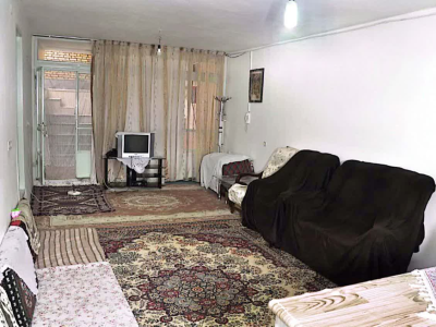 خانه مسافر یک خوابه‌ی سرچشمه
