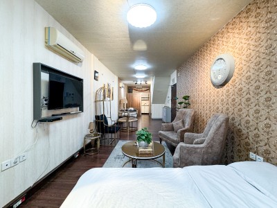 رویال مطهری "سوئیت فلت 2"(ناهار و شام رایگان) رویال مطهری "سوئیت فلت 2"(ناهار و شام رایگان)