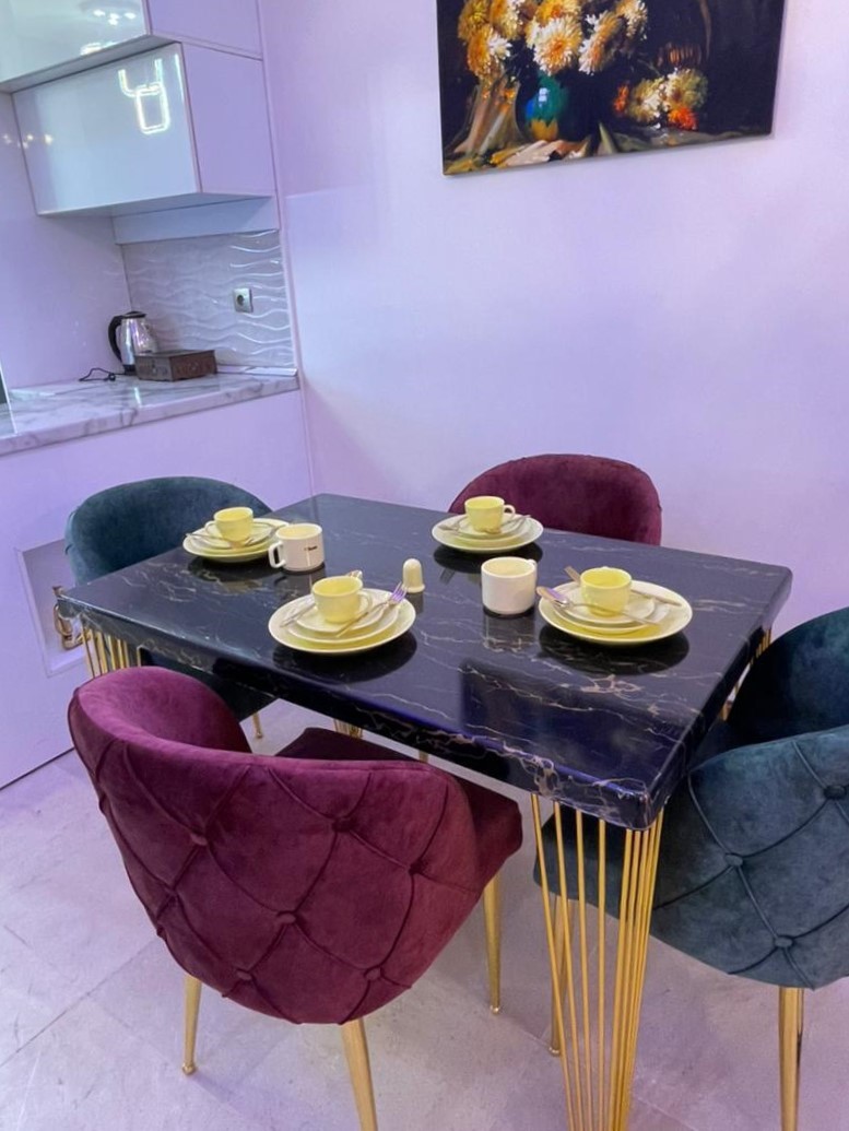 میز غذاخوری میز غذاخوری