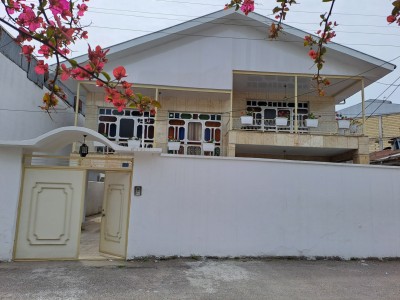 ویلای ۳ خوابه تریپلکس، خونه شمعدونی