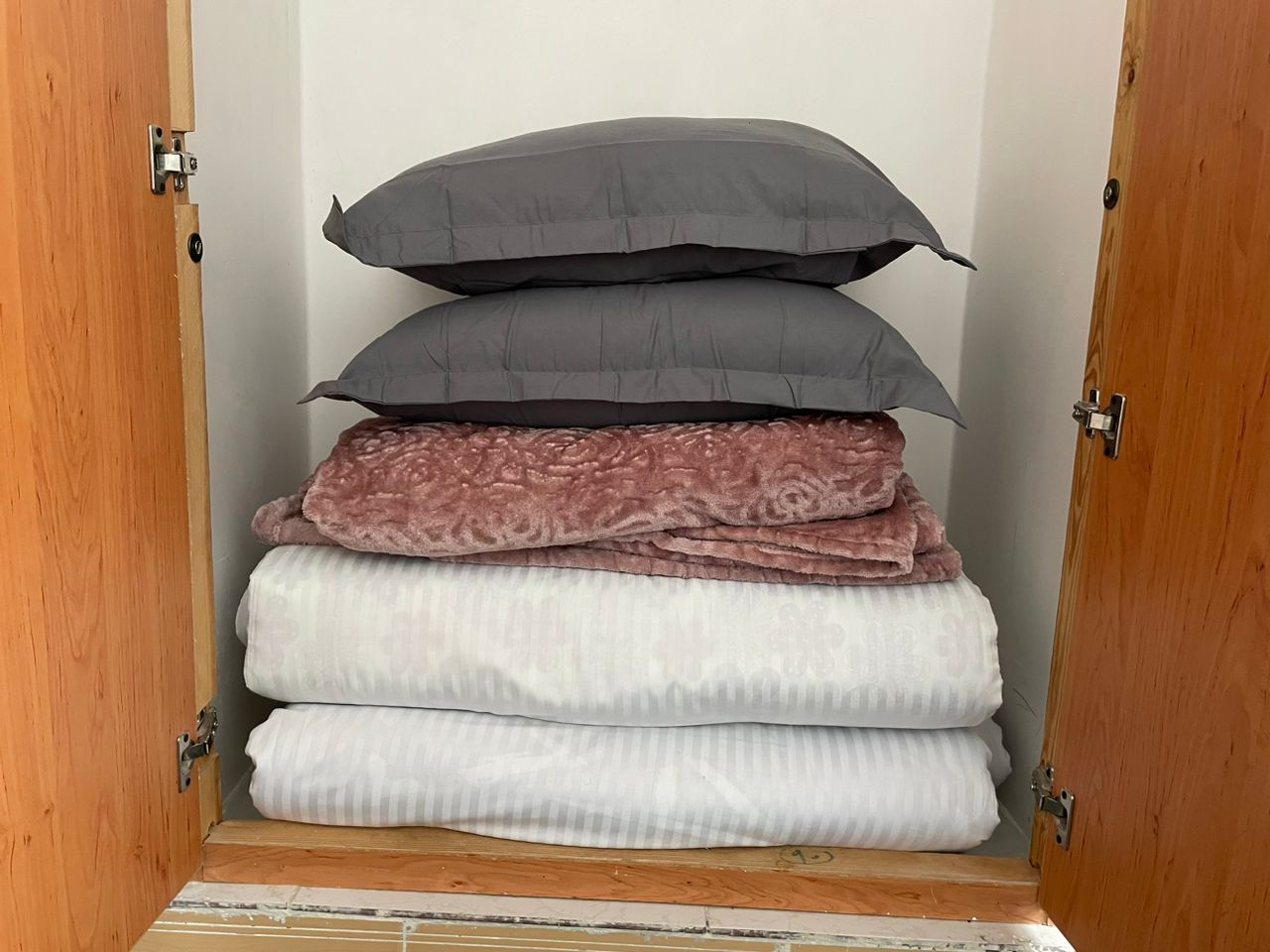 سرویس کف خواب