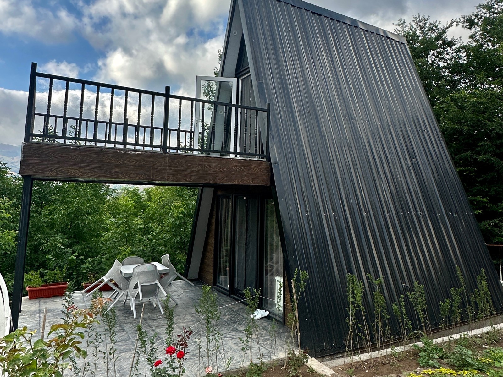 ويو طبقه بالا ويو طبقه بالا